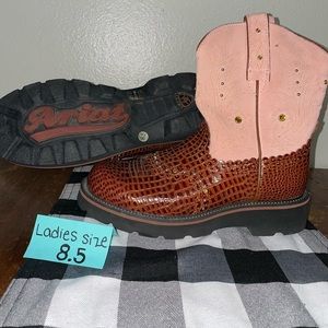 New Womens’ Ariat Fat Baby boots